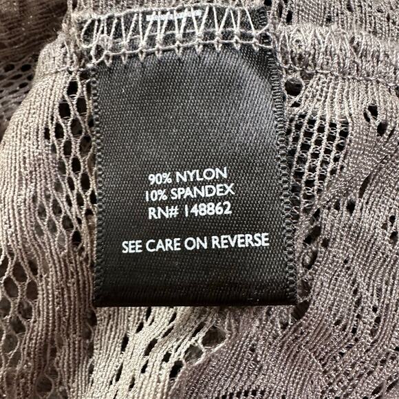 Torrid Gray Floral Lace Short Sleeve Top Boho Festival Fairy Size 3X Stretch - Picture 6 of 8